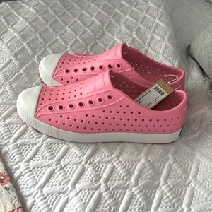 NWT native sugar lite women’s 8